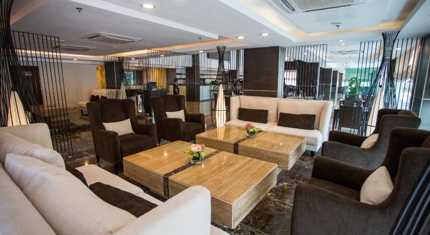 アロールスター Hotel Royale Signature 4つ星 ホテル ロビー