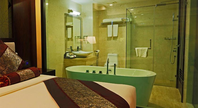 Image of Royal Signature Suite 1