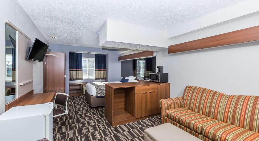 Microtel Inn & Suites by Wyndham Sioux Falls