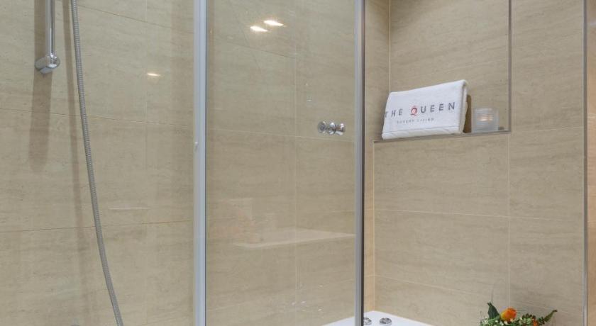 The Queen Luxury Apartments - Villa Medici photo