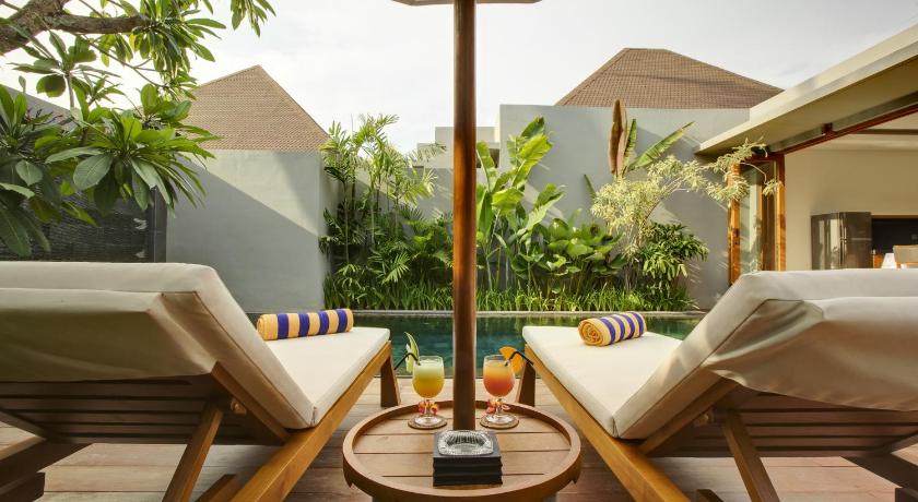 バリ KoenoKoeni Villa 5つ星 ホテル ロビー