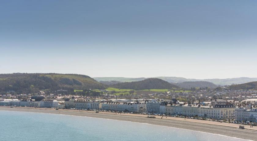 The Central Hotel - Llandudno