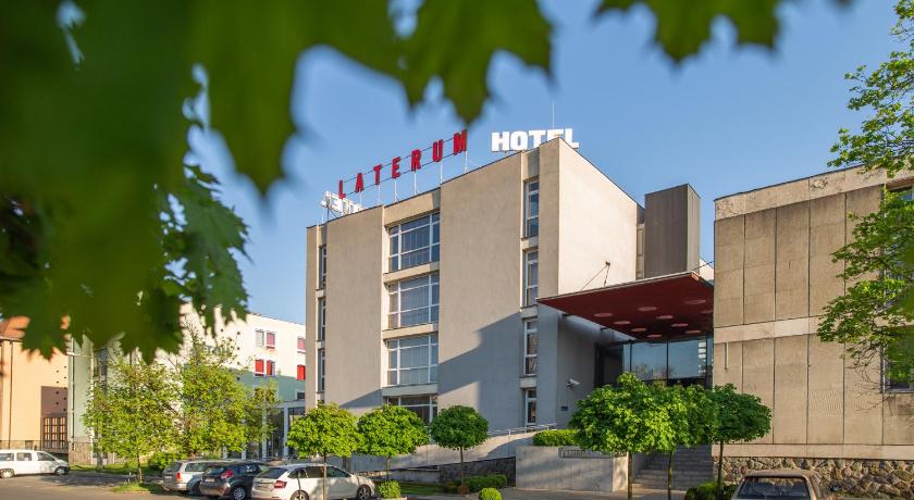 Hotel Laterum — Hotel in Pecs