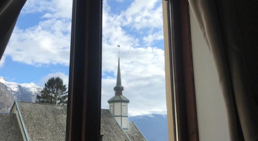 Valldal Gjestgiveri photo