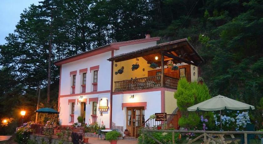 Casa Rural Priena