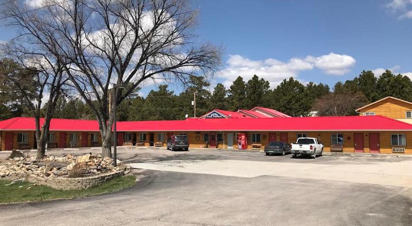 Newcastle Auto Inn Motel & RV Park 3-Star Accommodation lobby