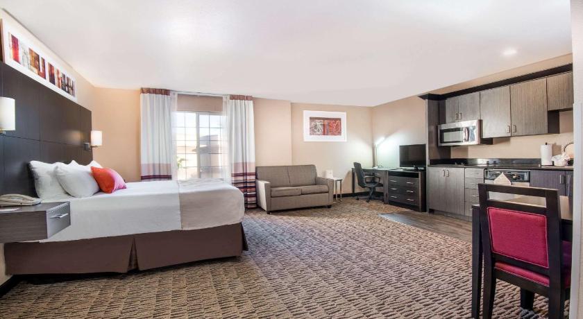 Hawthorn Suites By Wyndham Las Vegas/Henderson