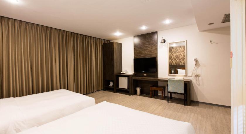 Kousin Hotel - image 10