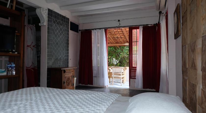 Image of Family Room with Sea View 4