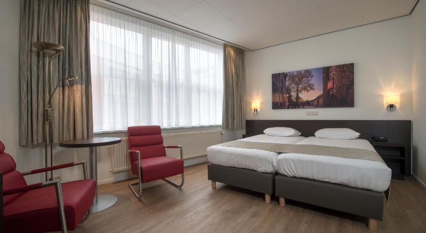 Comfort Double Room, Hotel Restaurant in den Hoof in Maastricht