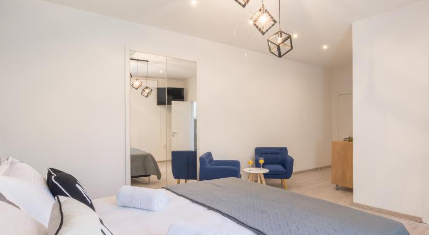 Rooms Sea & Sun with private parking - AE1111 photo