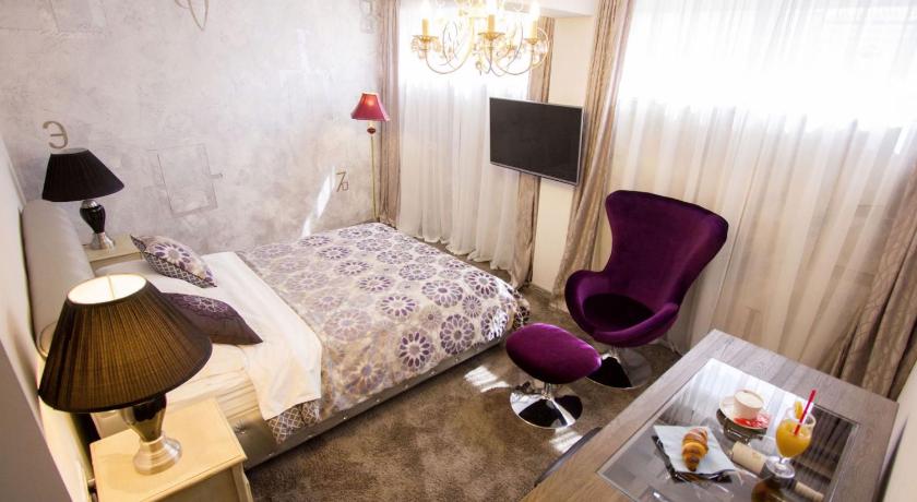 Image of Standard Double Room 17