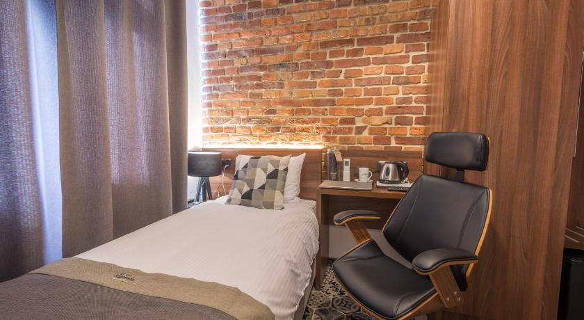 Hotel Lavender photo