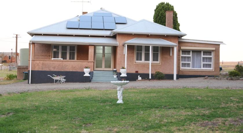 Pink Gums Farmstay — Hotel in Victor Harbor