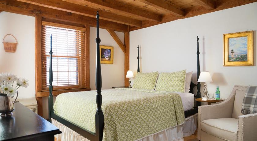 Seven Sea Street Inn — Hotel in Nantucket (MA)