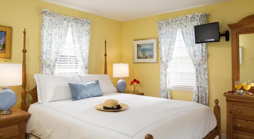 Seven Sea Street Inn photo