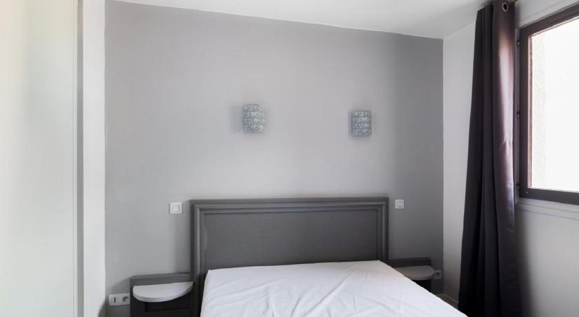 Image of Select Two-Bedroom Apartment (7 People) 8