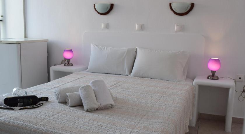 Cyclades Hotel