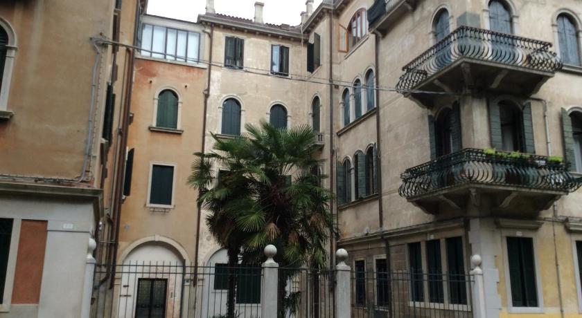 Appartamento Sant'Elena photo