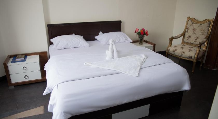 Image of Standard Single Room 5