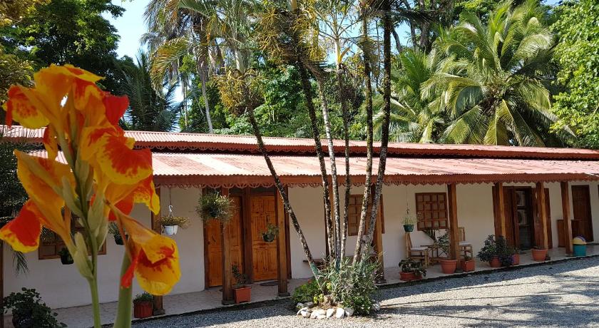Puerto Viejo de Talamanca Yucca Beachfront Hotel 3-Star Hotel exterior