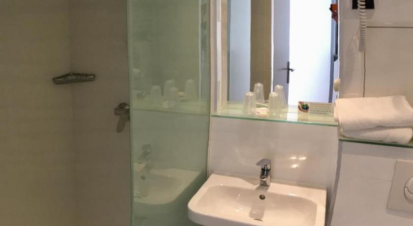 Inter-Hotel Montpellier Parc Euromedecine