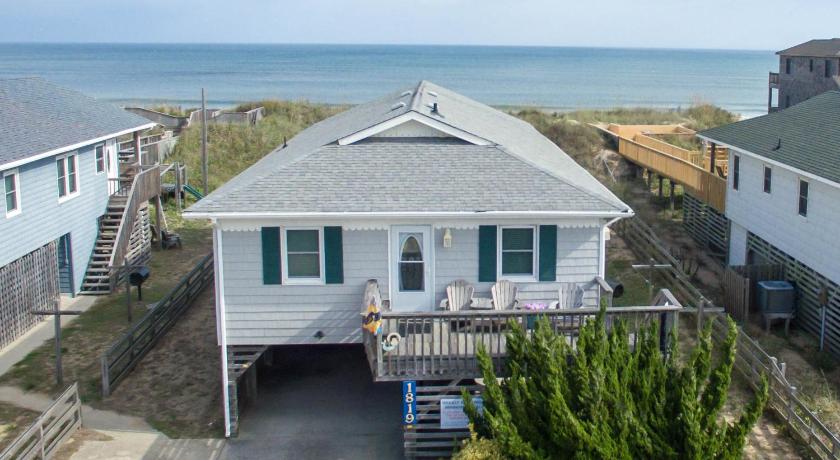 Coleman's Beach Front Inn — Hotel in Kill Devil Hills (NC)