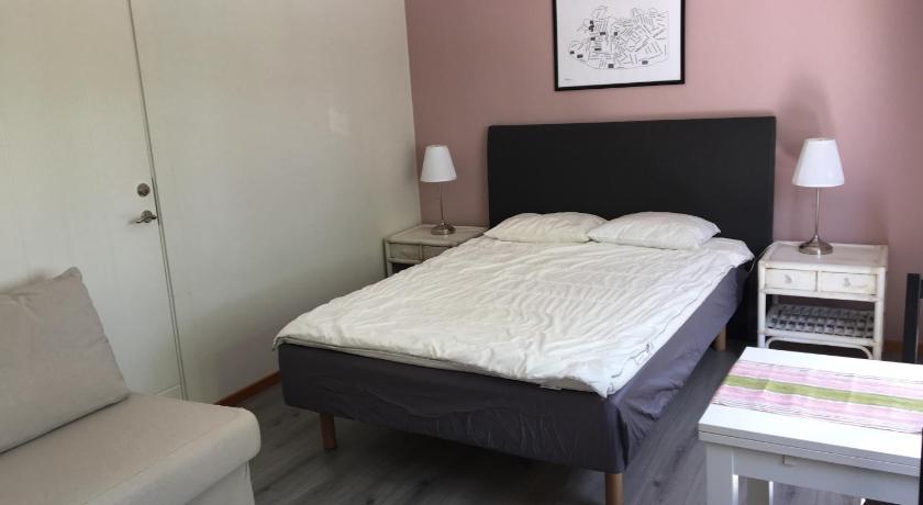 Image of Studio with Private External Bathroom 6