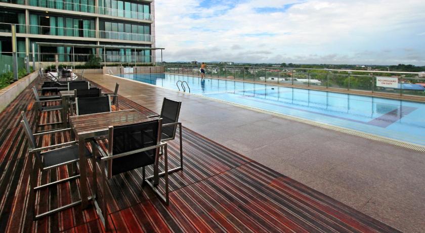 Kuching Bernard Holiday Home 2 @ Boulevard Imperial Suite Kuching 4-Star Guesthouse exterior