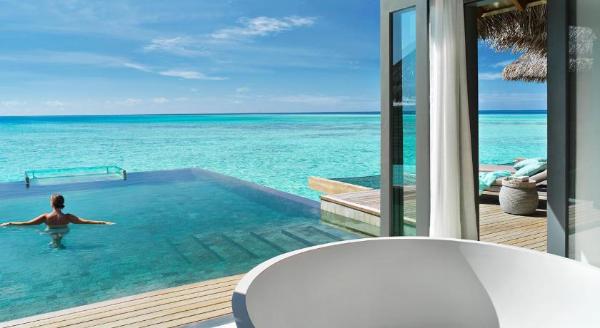 Image of Alojamiento de 1 dormitorio con piscina - Sobre el agua (One Bedroom Over Water Pool Residence) 10