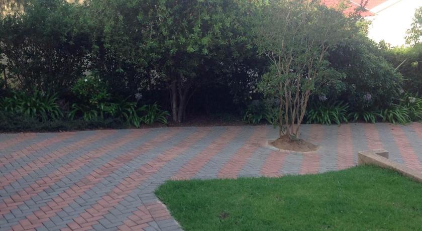 Vinolux Guest House photo