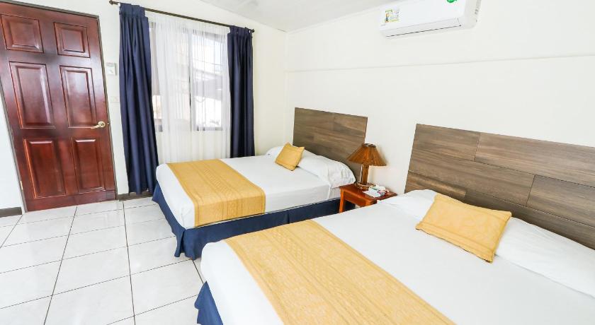 Image of Quadruple Room 3