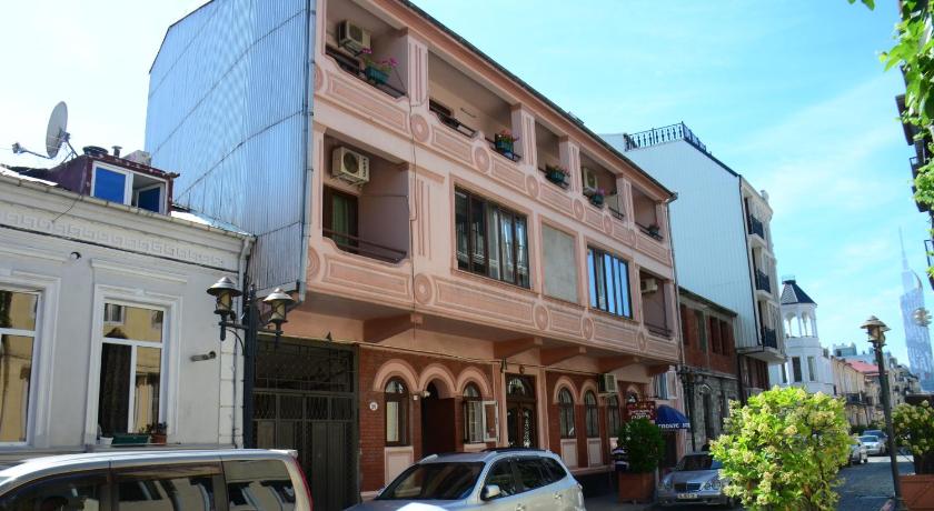 Hostel Batumi Globus — Hotel in Batumi