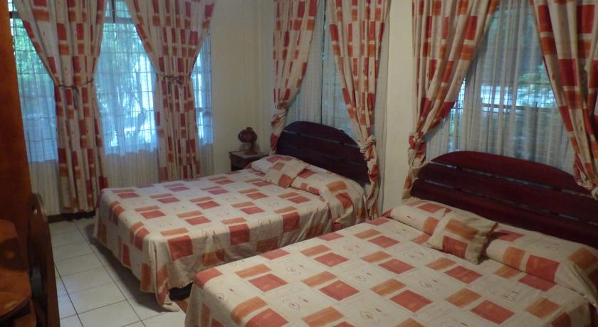 Image of Economy Quadruple Room 2