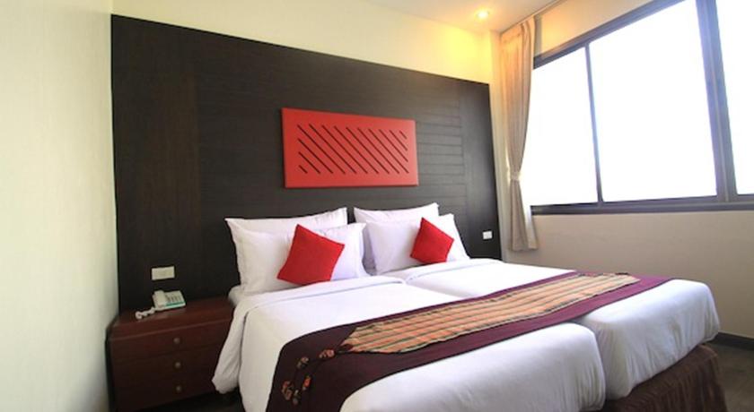 Image of Studio S Twin Bed 3