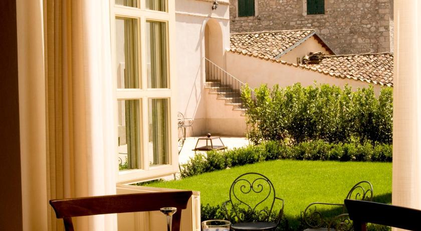 Relais & Chateaux Palazzo Seneca