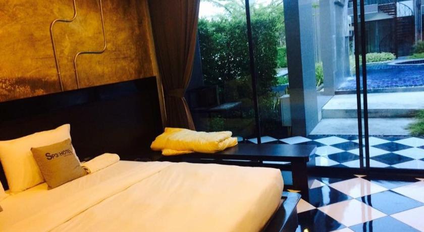 Image of Superior Double Room 2