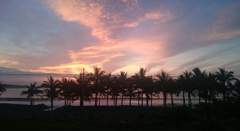 Coconut Beach Homestay — Hotel in Taitung