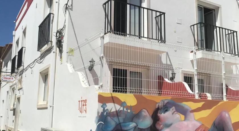 Cloud 9 Hostel photo