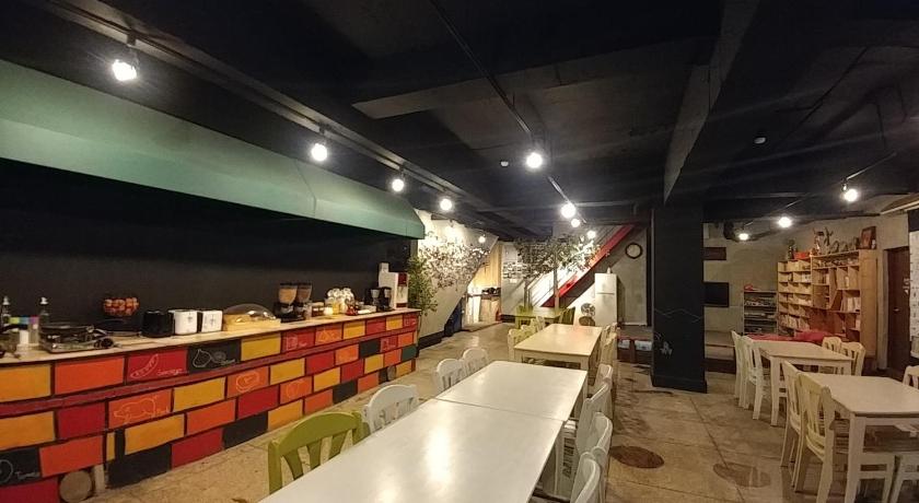 キョンジュ Doobaki Guesthouse 1つ星 ホテル ロビー