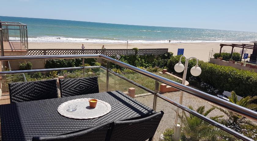 Gava Ocean View — Hotel in Barcelona