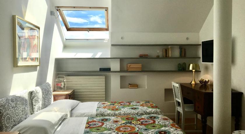 Image of Double or Twin Room with Private External Bathroom 0