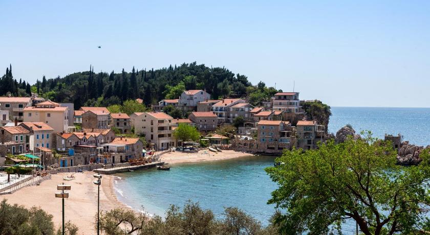 Mali Milocer Bay Accommodation photo