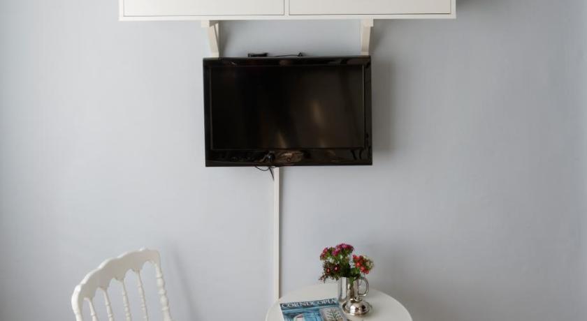 Cheers Porthouse - main image