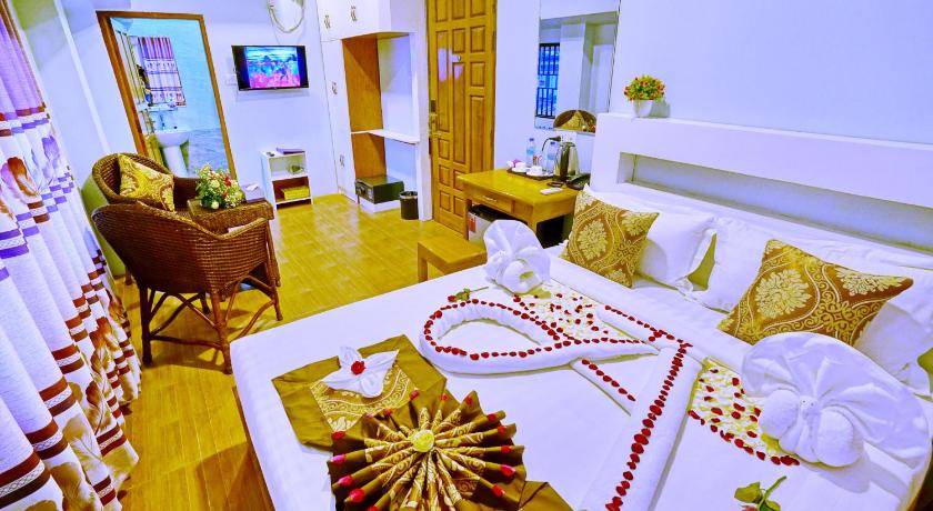Hotel Aurora - image 2