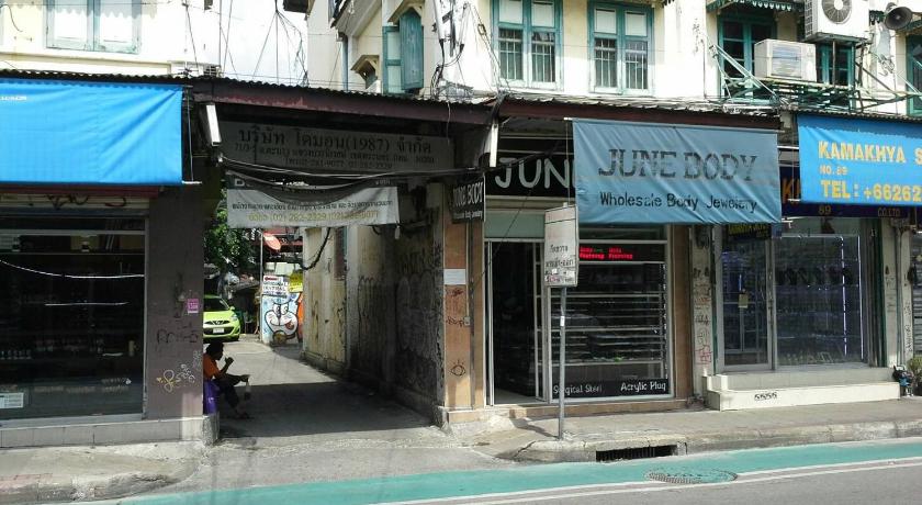 Bangkok New Central Guesthouse 1-Star Hotel lobby