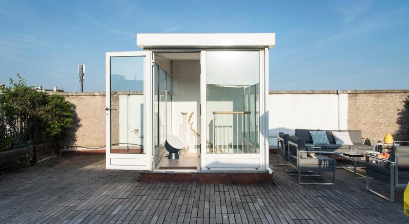 LUXURIOUS 4BDR PENTHOUSE NEAR DUOMO CATHEDRAL photo
