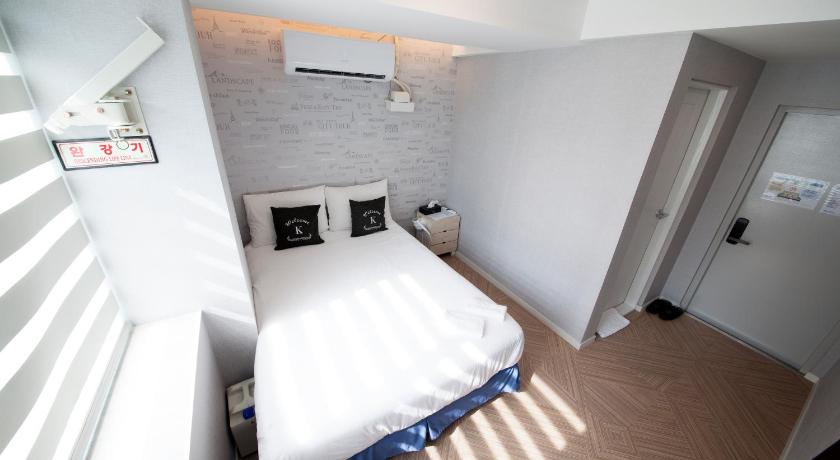 Image of Standard Double Room 6