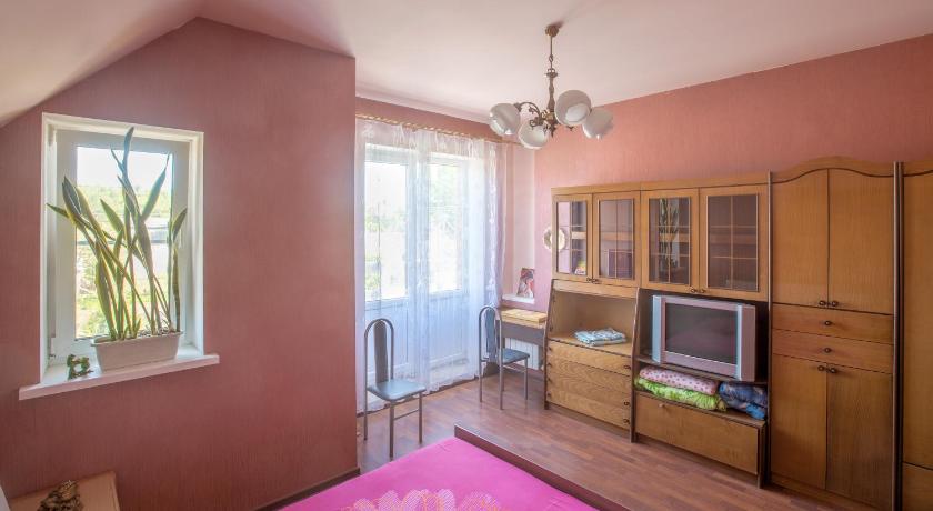 Guest House on Pridneprovskaya photo
