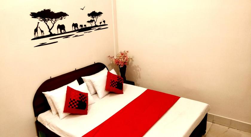 City Hotel